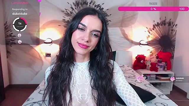 KatherineBisou live cam on StripChat