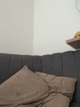 Pretty_Isadora webcam
