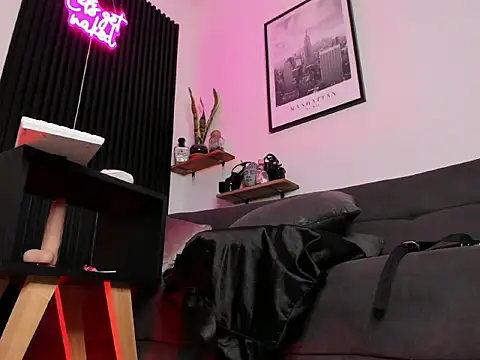 SadieManson_ webcam
