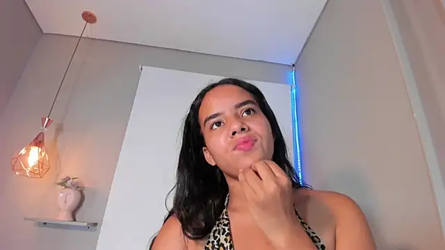 Roxy_Stonee webcam