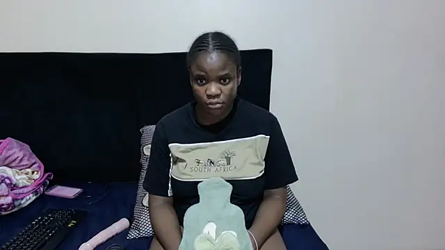 SweetTitties21 webcam