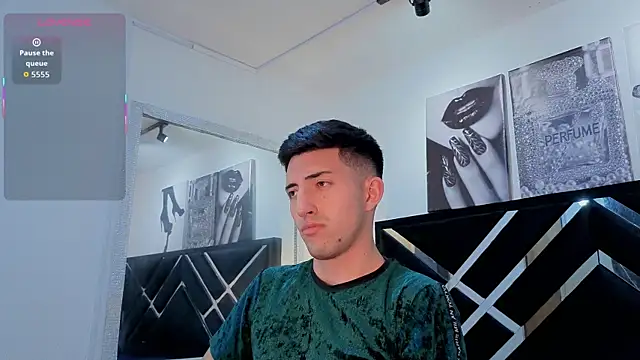 Un_Sluttyy webcam