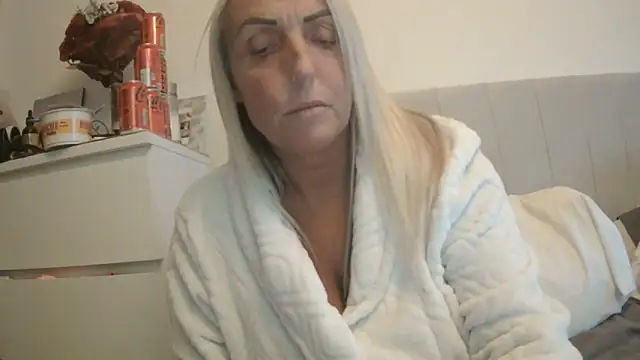 theblondecocklover webcam