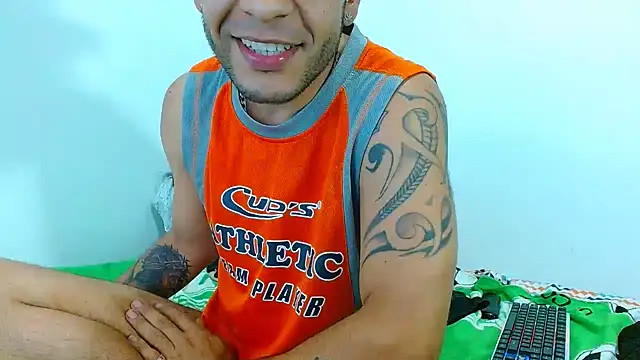 Alphamaster_92 webcam