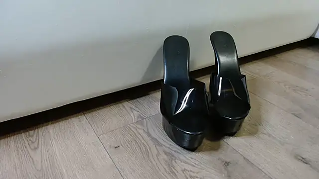Kataleya_Eva webcam