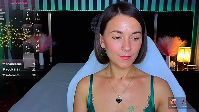 GracefulMichelle webcam