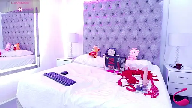Zoe_M00n webcam