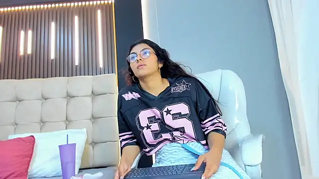Amara_lune webcam