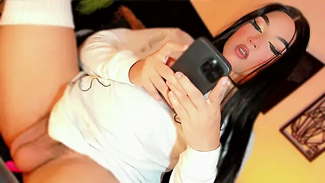misstreslatin webcam