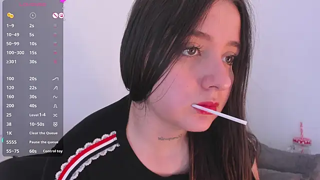 Sabrina_Lennox webcam