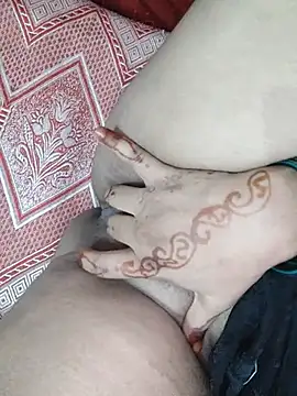 Shaniyaloveyou32 webcam