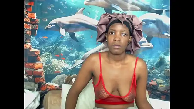 AfricanBarbiee69 webcam