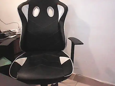 Kalel17073 webcam