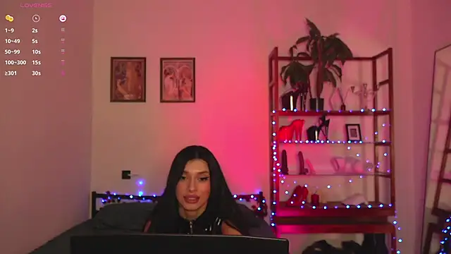Olivia_Faye webcam
