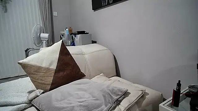 Chanel-56 webcam