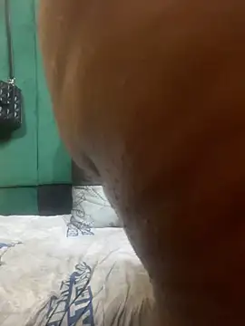 Curveybubbles23 live sex cam
