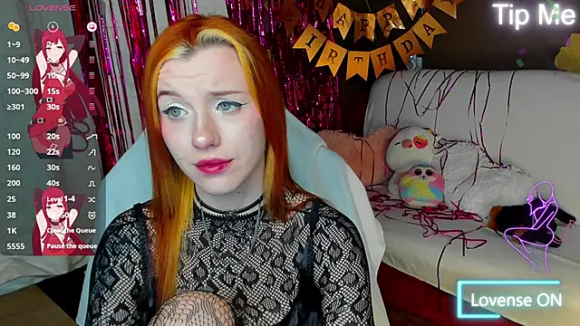 MeganNewCat webcam