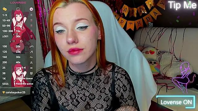 MeganNewCat webcam