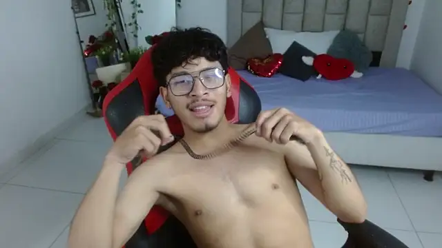 blackfox_desire webcam