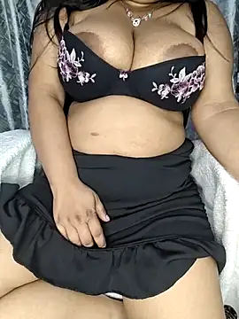 Curvy_Pooja webcam