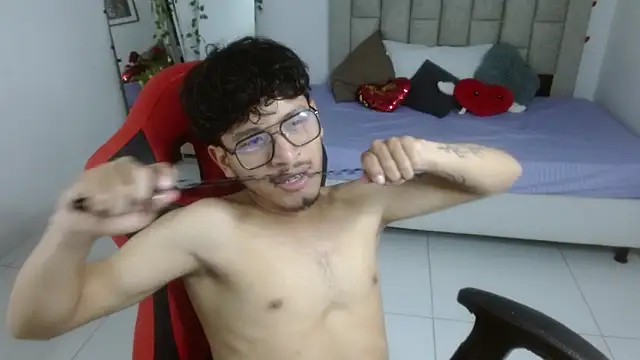 blackfox_desire webcam