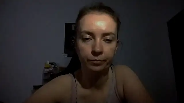 Watch JenniferAlone live on EroticFlix - High definition streams