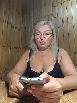White-Chocolatte webcam