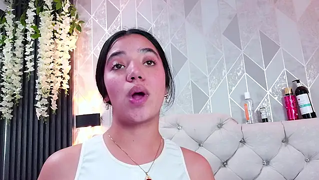 Zaira_bonny webcam
