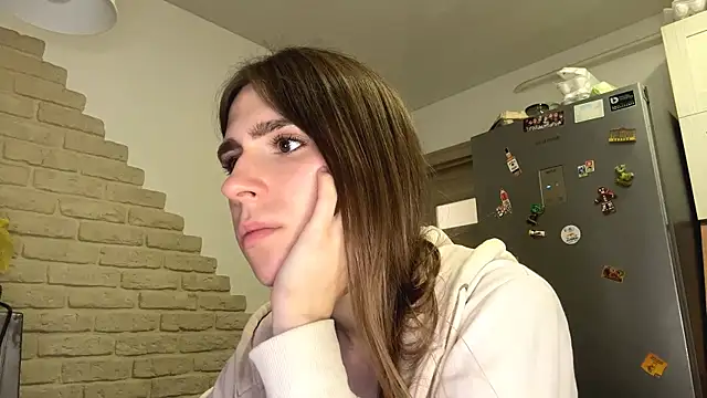 ZaraGuyette webcam