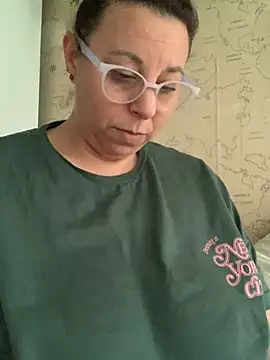 LupitaHaze webcam