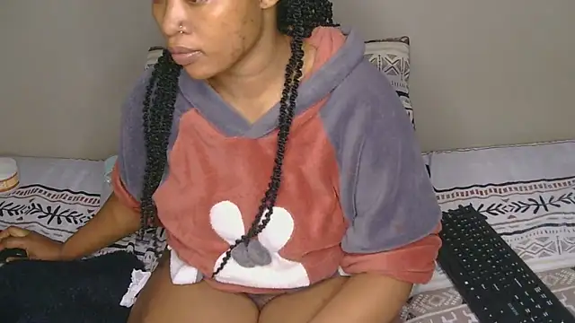CherieBlushX webcam