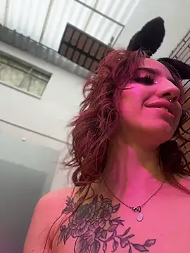 elodie_rouge webcam