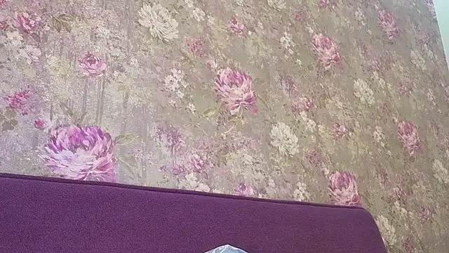 EsmaPons webcam