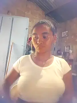 Lela-Chanel webcam