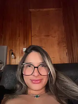 AliceStone19 webcam