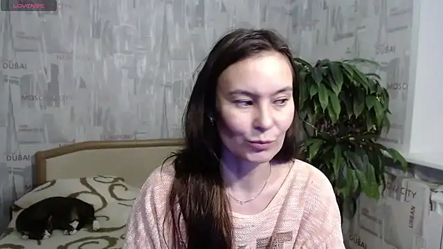 GinaQSoul webcam