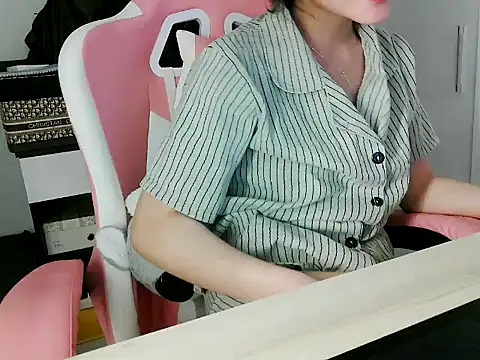 lucienguyen webcam