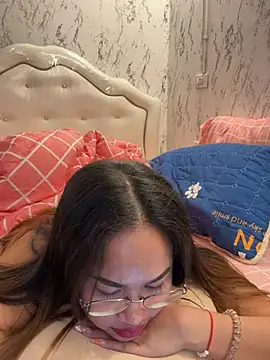 Ponthip webcam