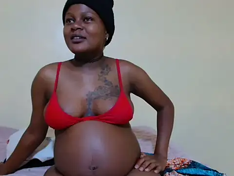 LuxeBabyBump