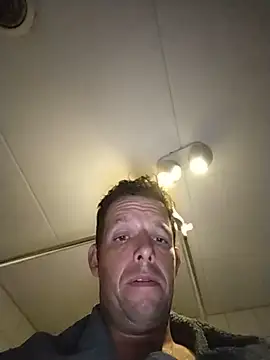Gigolobigcock24cm live cam on StripChat