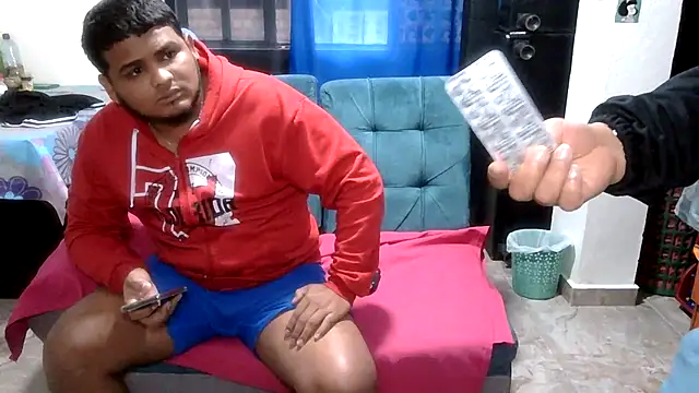 Boycuriousxxx webcam