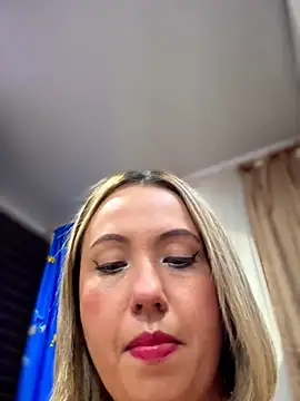 VIOLETA-25_ webcam