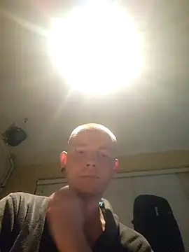 piercingpik webcam