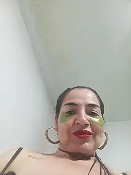 MaryRoze_ webcam