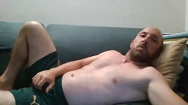 luca_beech88 live cam on StripChat