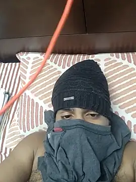 yoursbiswa live cam on StripChat