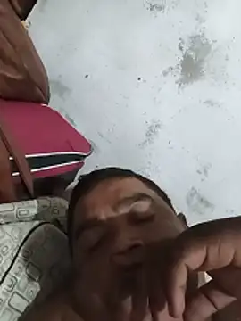 deshilnd live cam on StripChat