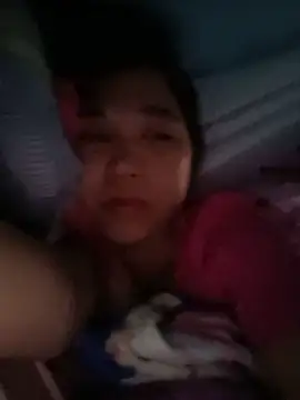 Milkytits4You webcam