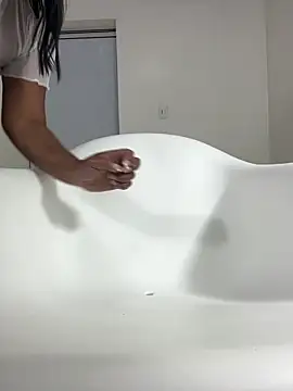 Ari_fist webcam