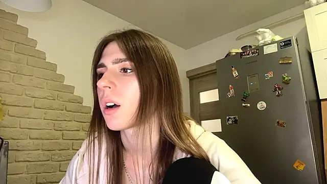 ZaraGuyette webcam